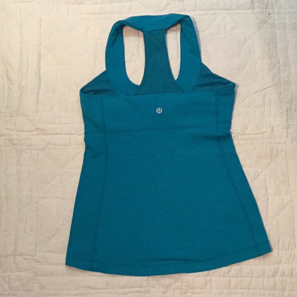 Lululemon Scoop Neck Tank - Picture 2 of 4